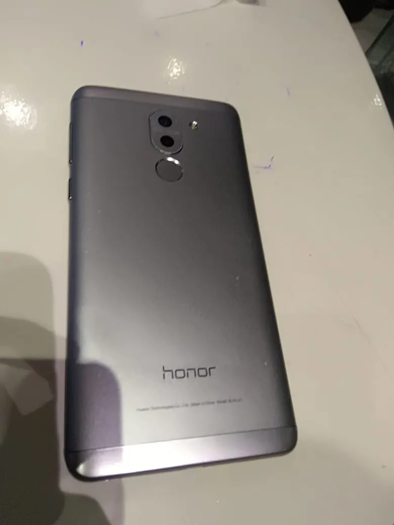 honor mobile for sell - photo 3